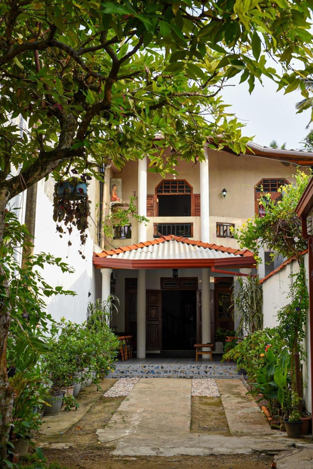 4Ty Two Homestay Galle Exteriér fotografie
